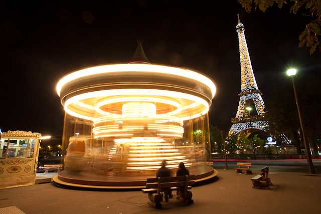 Eiffel tower carousels